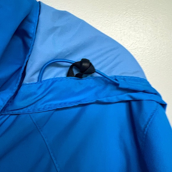 Women's Columbia Windbreaker Rain Jacket - Picture 5 of 6